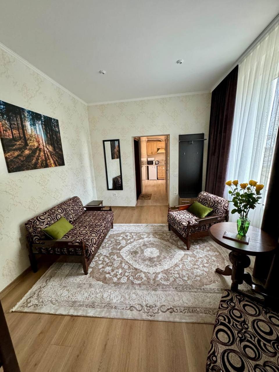 Emerald Apartament Černovice Exteriér fotografie